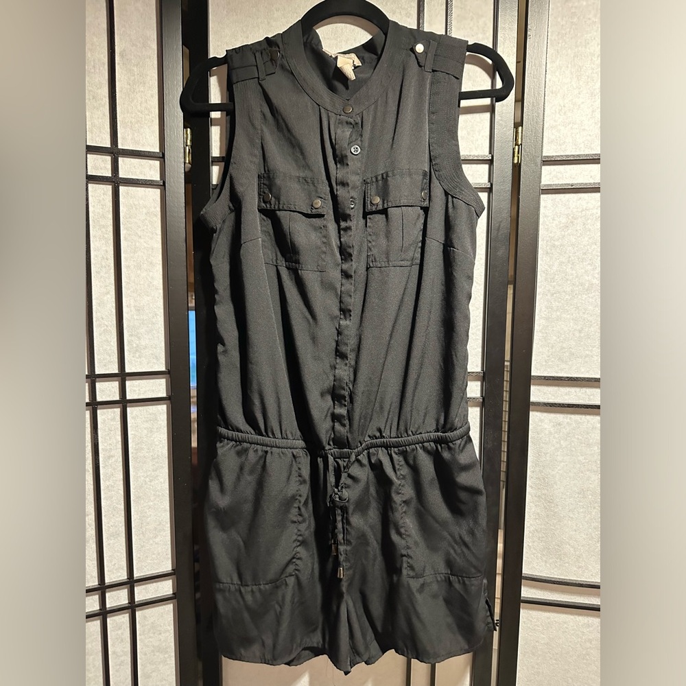 Banana republic black romper size 6